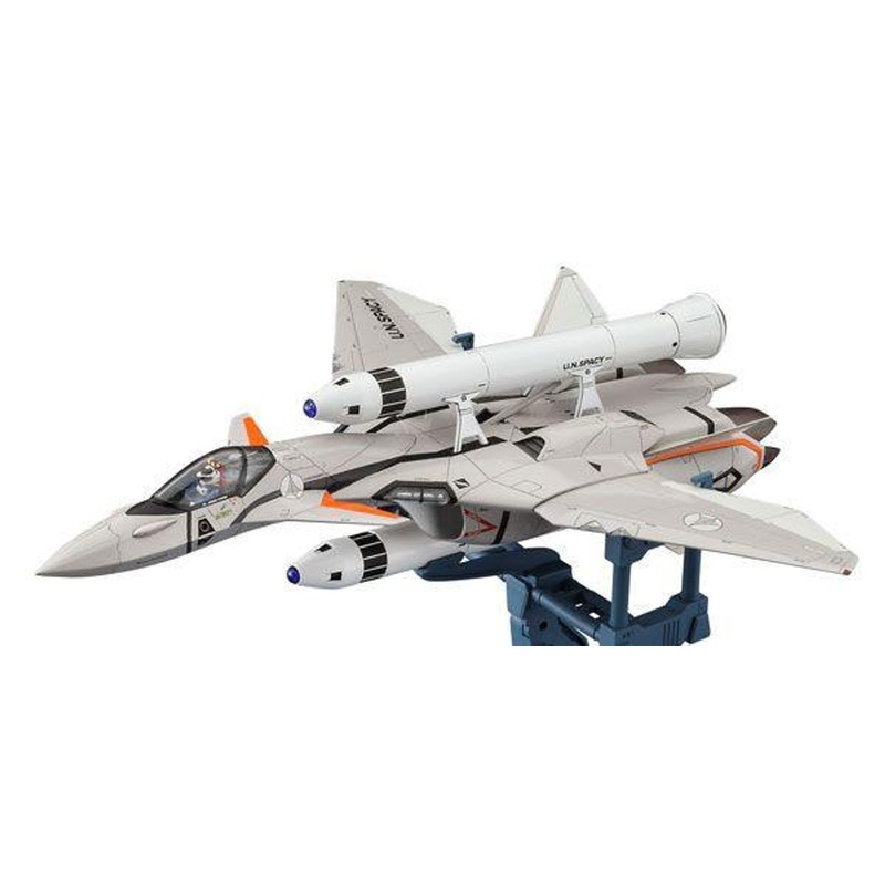 Hasegawa 1/72 VF-11B Thunderbolt w/Rocket Booster Macross Plus Plastic Model