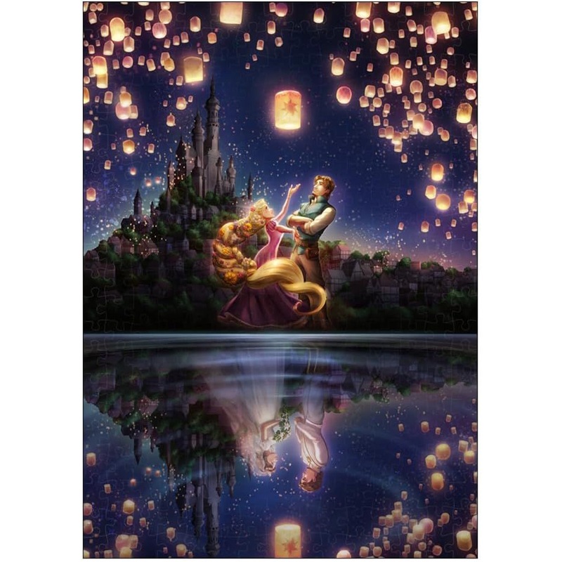 Tenyo Jigsaw Puzzle Disney Tangled Lake Surface Reflection of the Future (300 Pieces )