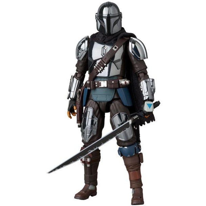 Medicom MAFEX The Mandalorian Chrome Ver. Figure