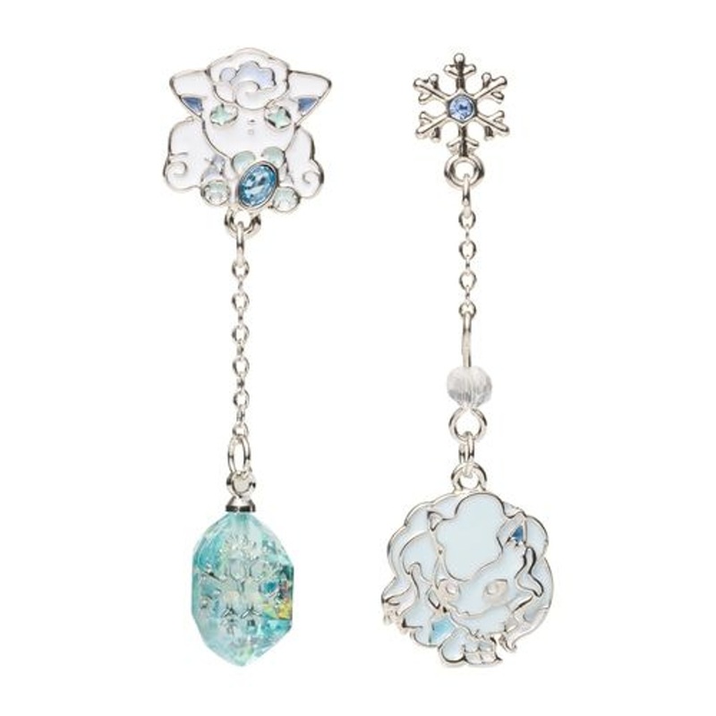 Pokemon Center Original Piercings SHINKA NO ISHI Alolan Vulpix & Ice Stone Alolan Ninetales