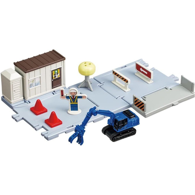 Takara Tomy Tomica Tomica Town Road Construction Site (with Tomica & Scene Parts) Mini Car Toy