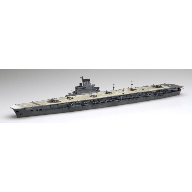 Fujimi 1/700 IJN Japanese Navy Aircraft Carrier Taiho (Wood Deck Style) Full Hull Plastic Model