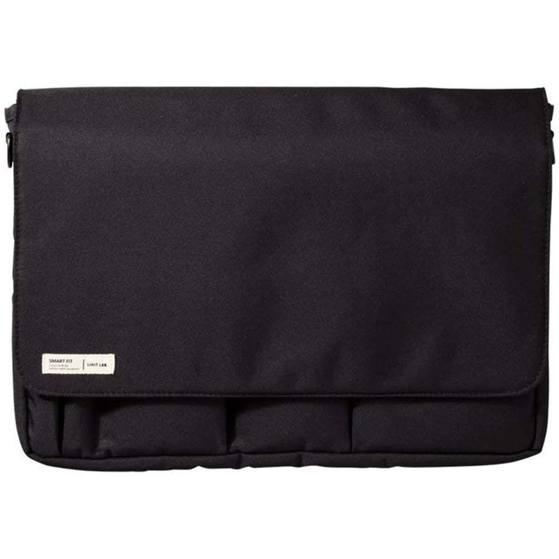 LIHIT LAB. SMART FIT Carrying Pouch Size A4 (Black)