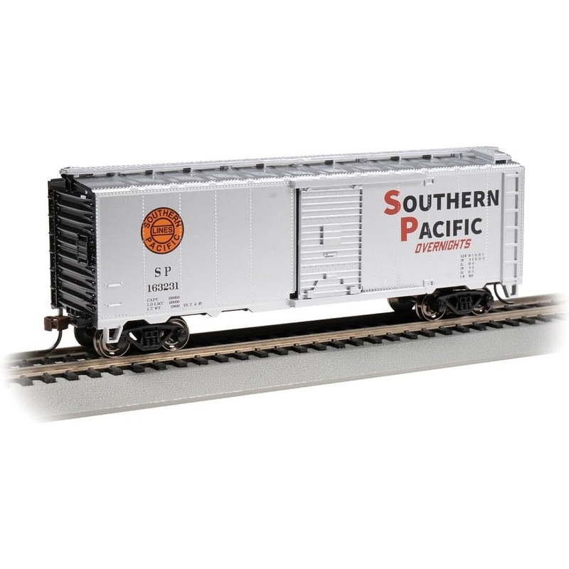 40′ Boxcar Southern Pacific #163231 Overnights