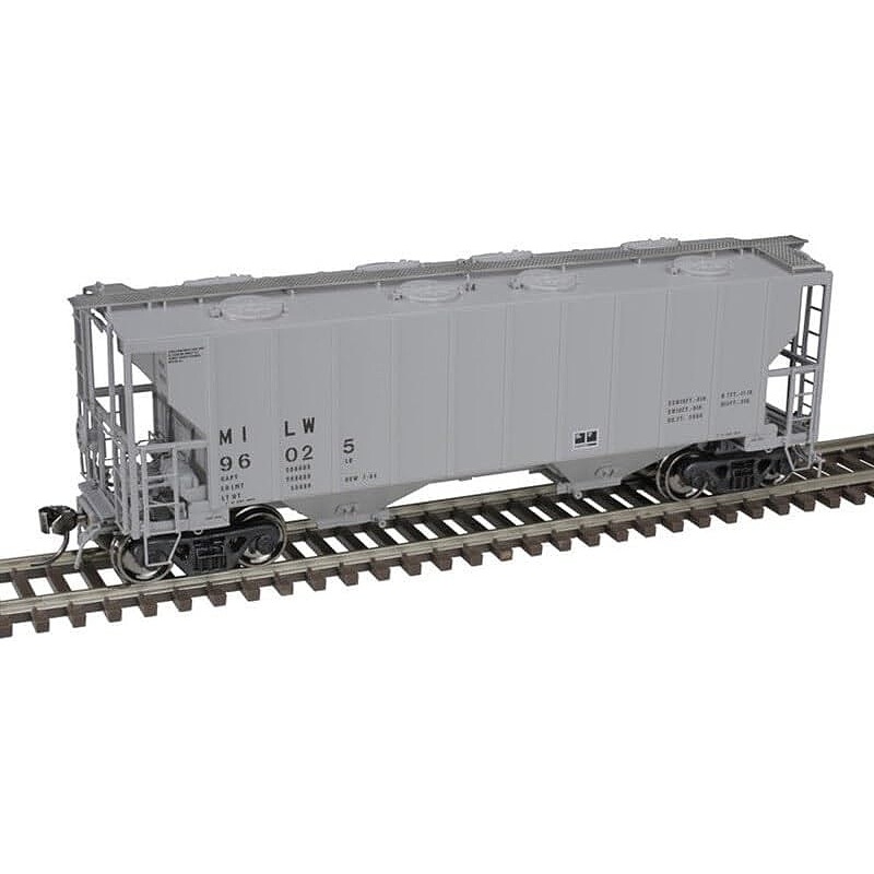 Portec 3000 Covered Hopper Milwaukee Road #96079