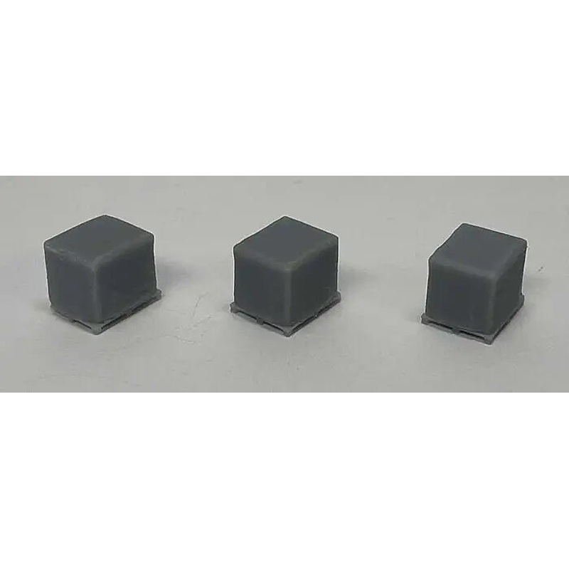 HO Wrapped Merch on a Pallet 3Pcs