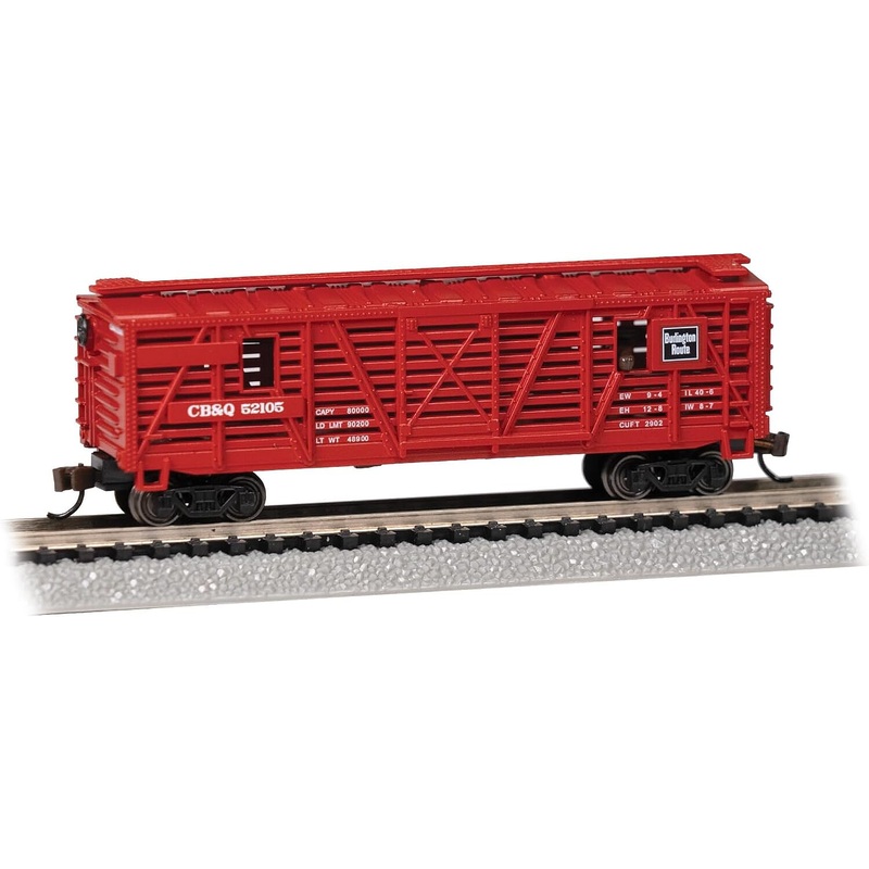 40′ Animated Stock Car CB&Q #52105 with Cattle