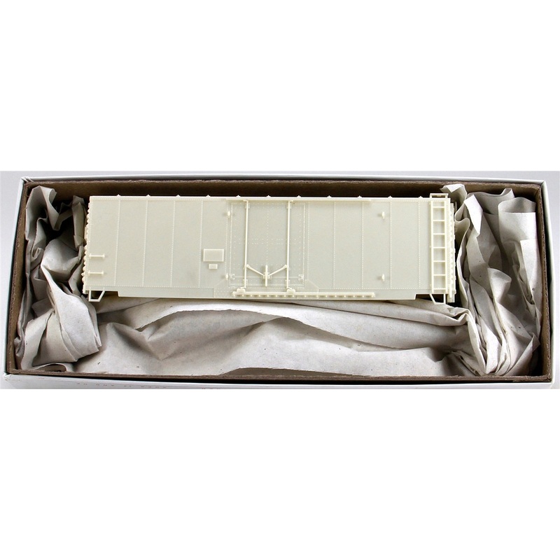 40′ Plug-Door Boxcar Kit Undecorated