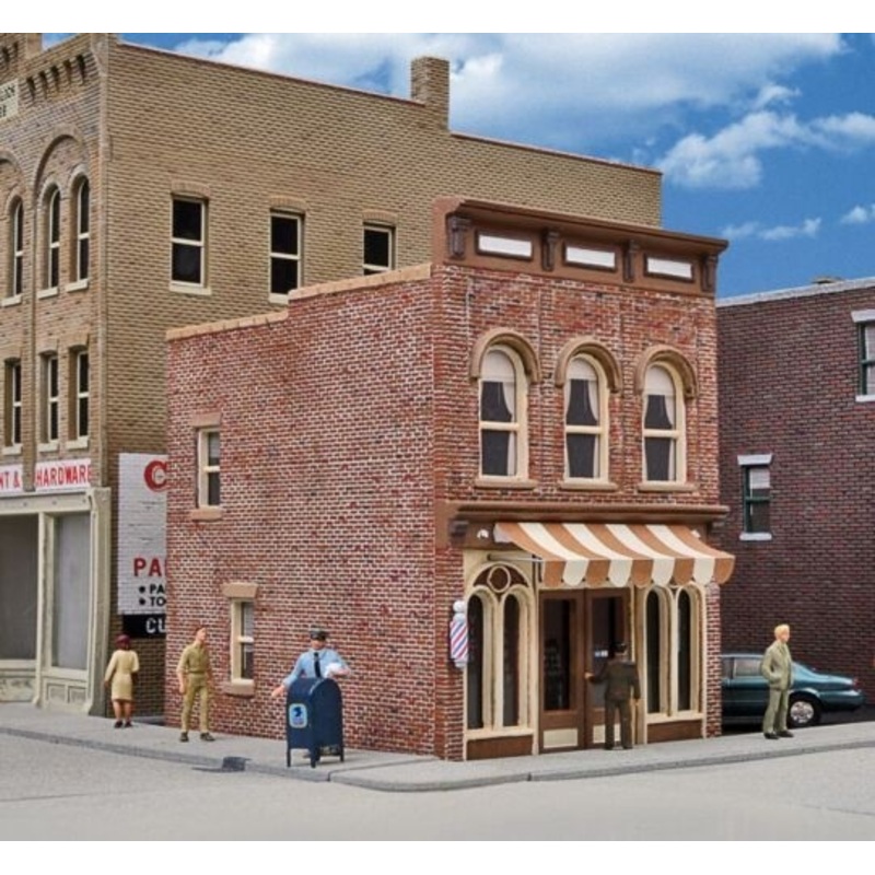 HO Vic’s Barber Shop Kit