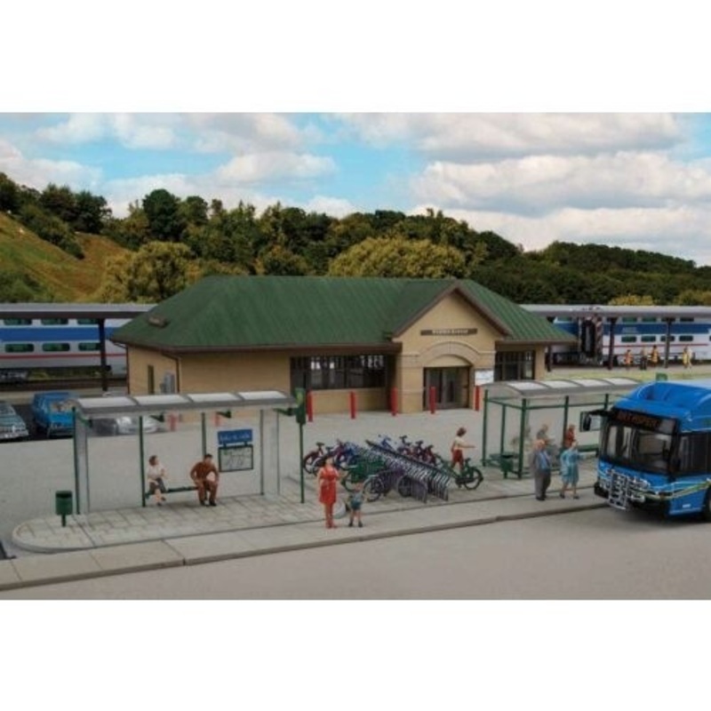 HO Modern Bus Shelter