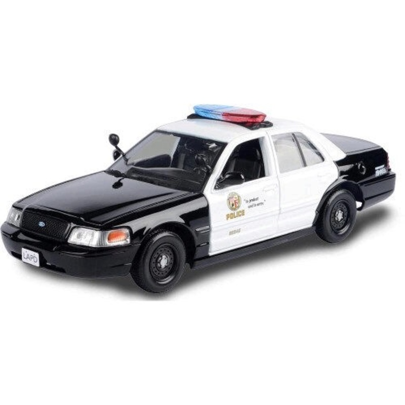 1:18 ’01 Crown Victoria Police