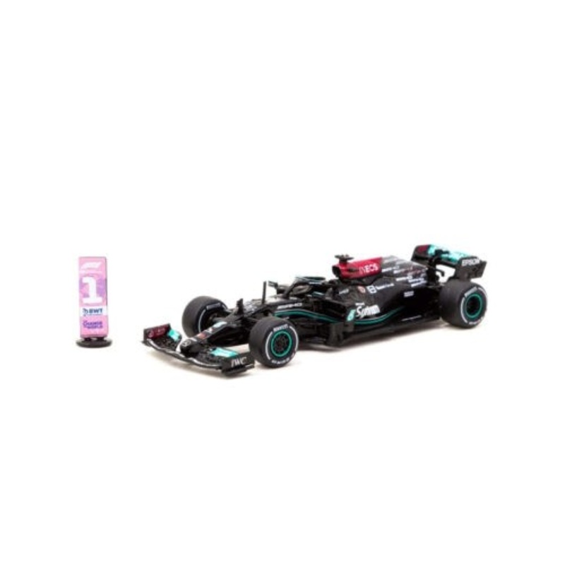 1:64 Lewis Hamilton Mercedes
