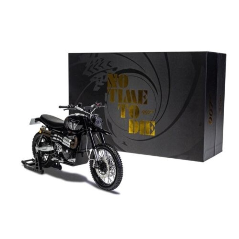 James Bond Triumph Matera