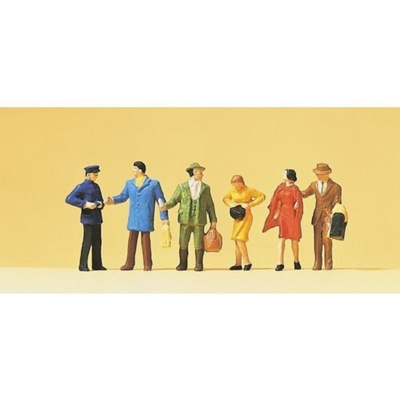 HO At the Platform Gate