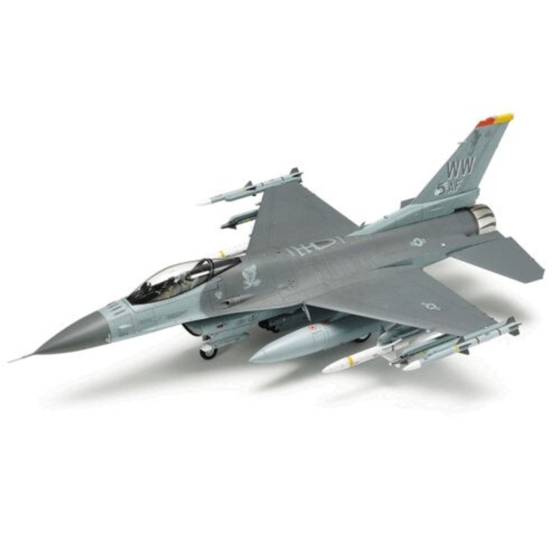 1:72 F-16CJ Fighting Falcon