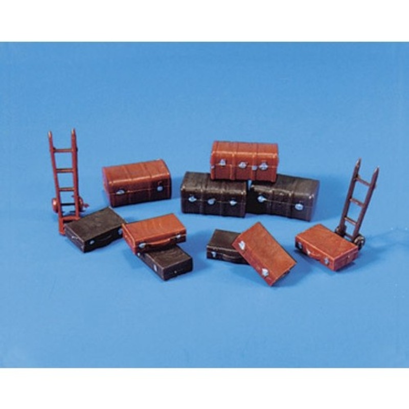 OO/HO Trunks & Suitcases